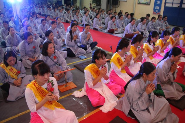 Thái Bình: Xí nghiệp may Đông Hưng tổ chức lễ Vu Lan