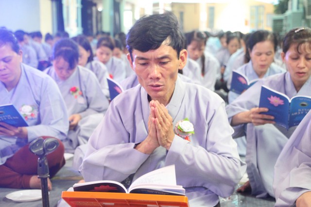Thái Bình: Xí nghiệp may Đông Hưng tổ chức lễ Vu Lan