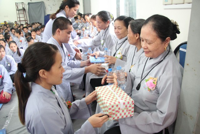 Thanh Hóa: Xúc động lễ Vu Lan tại Xí nghiệp May Bỉm Sơn