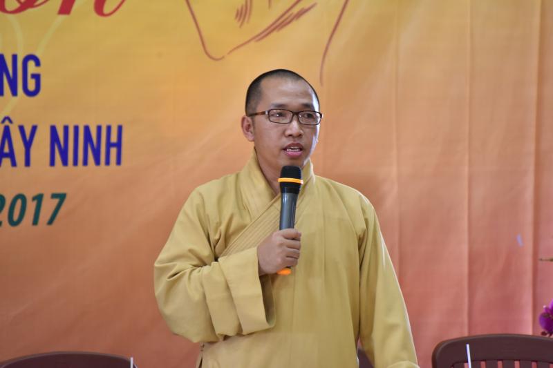 Họp báo chương trình đại nhạc hội “ Điểm tựa đời con” 2017
