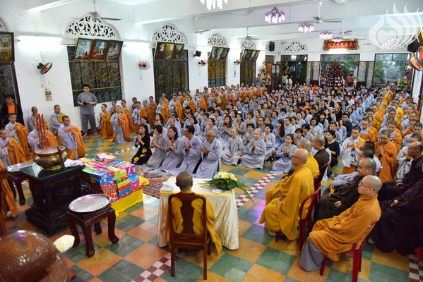 QUỸ ĐẠO PHẬT NGÀY NAY_ TỔNG KẾT CÚNG DƯỜNG TRƯỜNG HẠ TẠI CHÙA ẤN QUANG, ĐỒNG NAI VÀ VŨNG TÀU C108-1