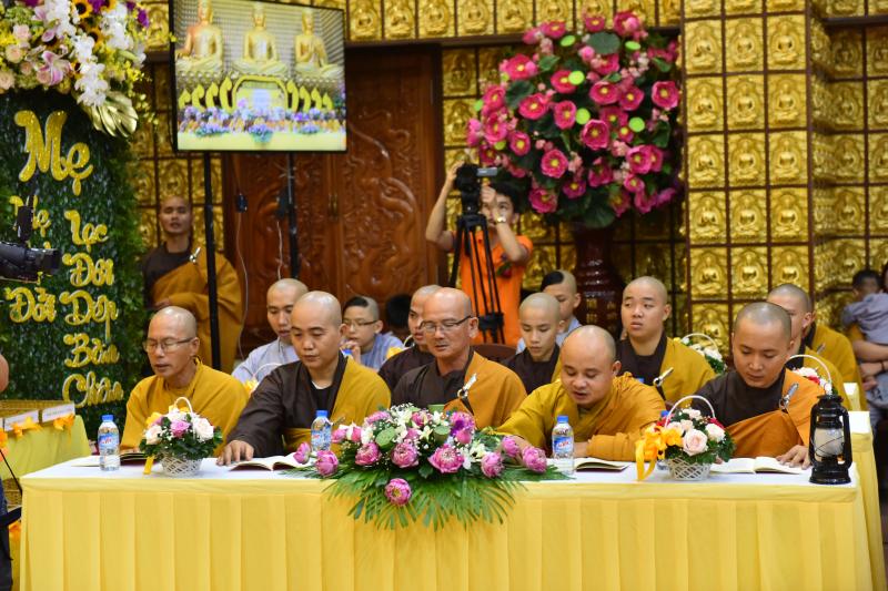 Xúc động lễ Vu Lan Báo Hiếu chùa Giác Ngộ Phật lịch 2017