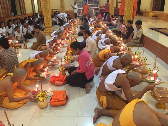 Khóa tu xuất gia gieo duyên và báo hiếu - Chùa Sreyvonsa
