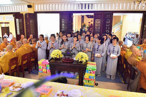 QUỸ ĐẠO PHẬT NGÀY NAY_ TỔNG KẾT CÚNG DƯỜNG TRƯỜNG HẠ TẠI CHÙA ẤN QUANG, ĐỒNG NAI VÀ VŨNG TÀU C108-1