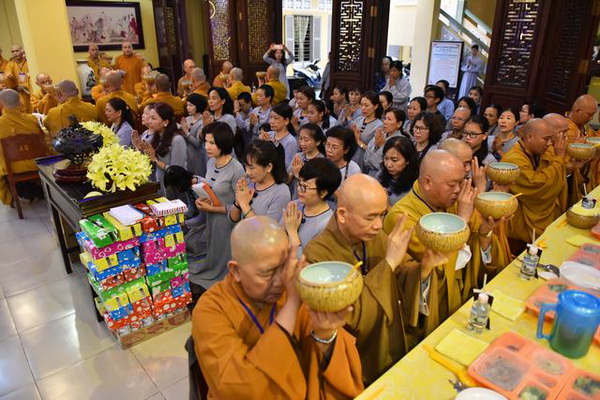 QUỸ ĐẠO PHẬT NGÀY NAY_ TỔNG KẾT CÚNG DƯỜNG TRƯỜNG HẠ TẠI CHÙA ẤN QUANG, ĐỒNG NAI VÀ VŨNG TÀU C108-1