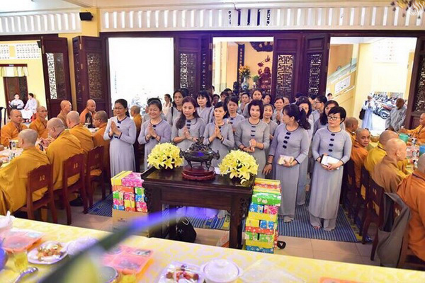 QUỸ ĐẠO PHẬT NGÀY NAY_ TỔNG KẾT CÚNG DƯỜNG TRƯỜNG HẠ TẠI CHÙA ẤN QUANG, ĐỒNG NAI VÀ VŨNG TÀU C108-1