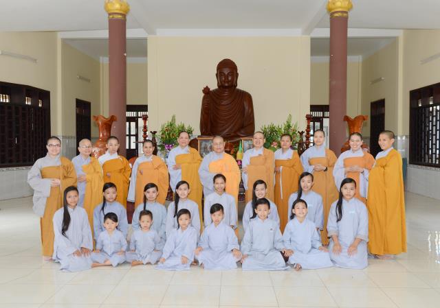 Thăm Chùa Ni Viên Quang - Mái Ấm Tình Thương
