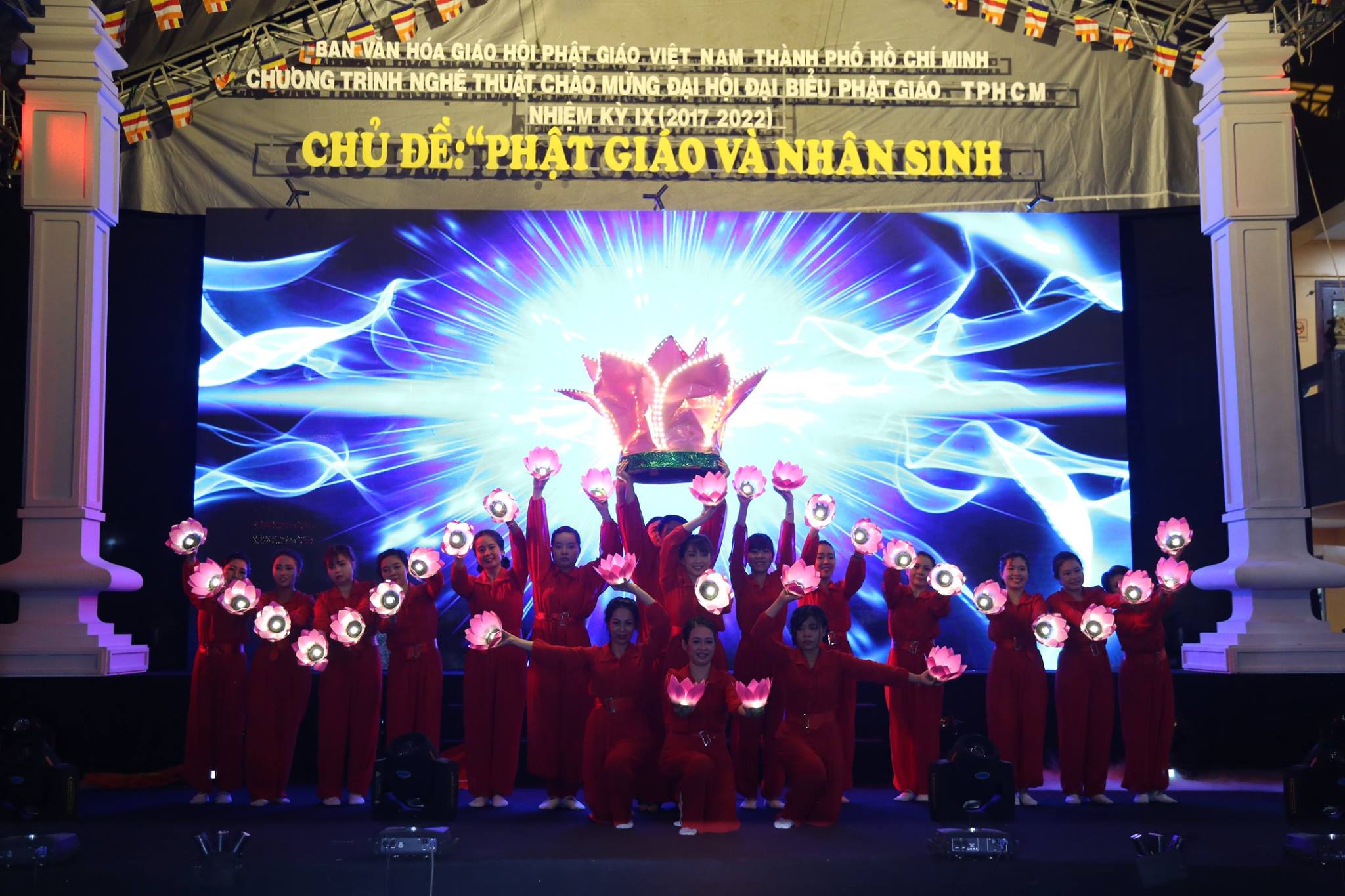 TP. HCM : Tưng bừng đêm nhạc "Phật giáo và nhân sinh "