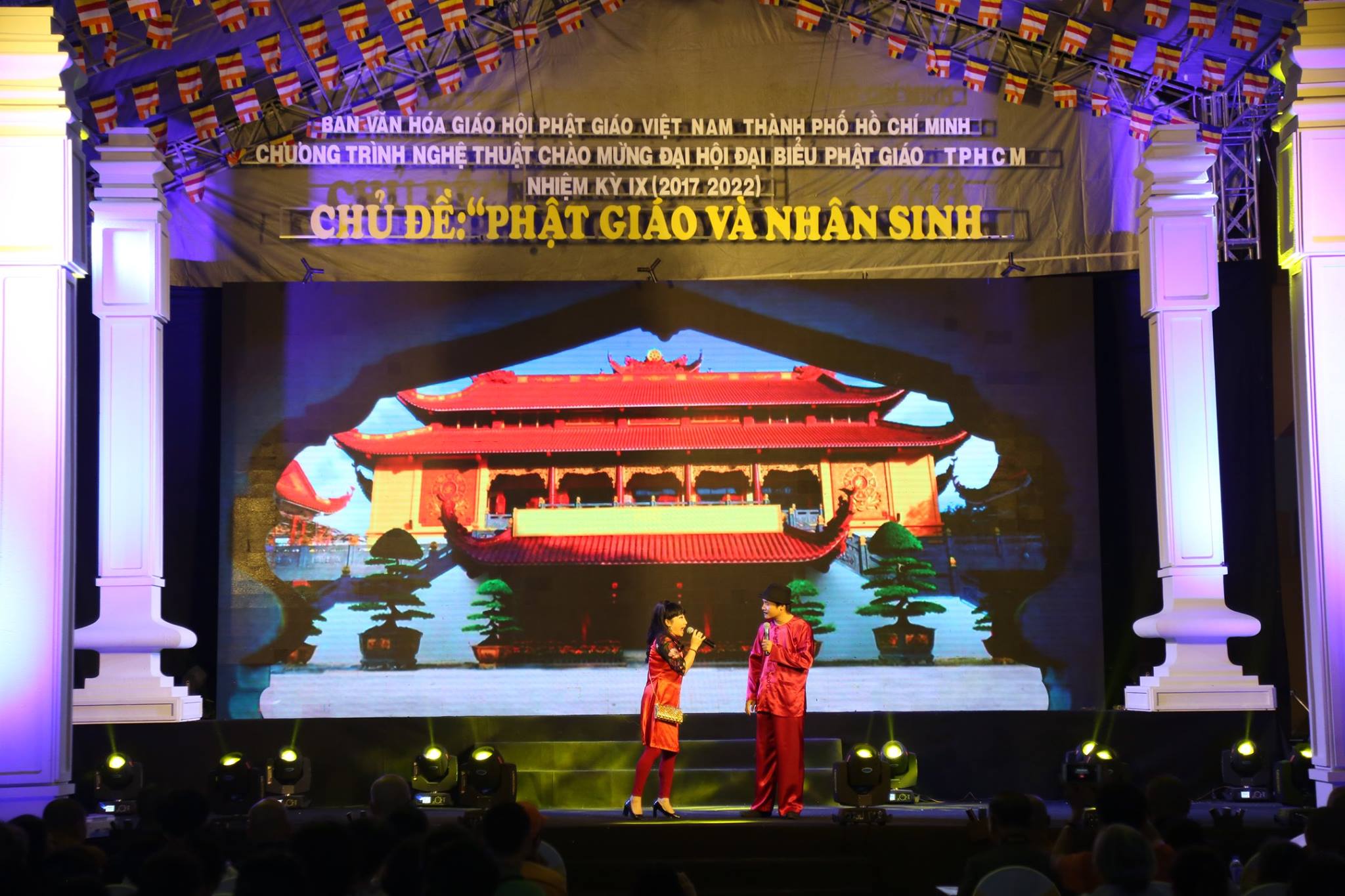 TP. HCM : Tưng bừng đêm nhạc "Phật giáo và nhân sinh "