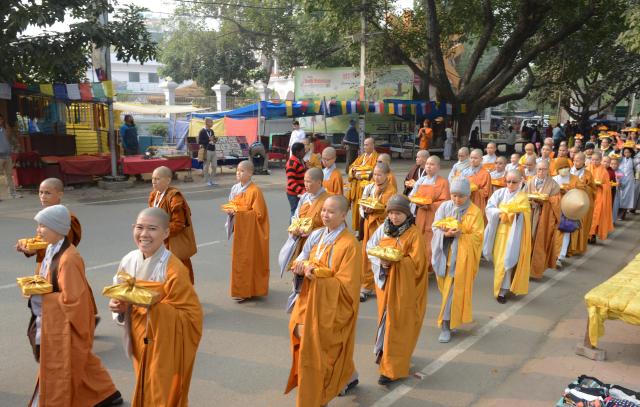 Trang Nghiêm Khai Mạc Đại Lễ Trùng Tụng Tam Tạng Thánh Điển Pali Tại Bồ Đề Đạo Tràng ( Ấn Độ ) Lần Thứ 13 năm 2017