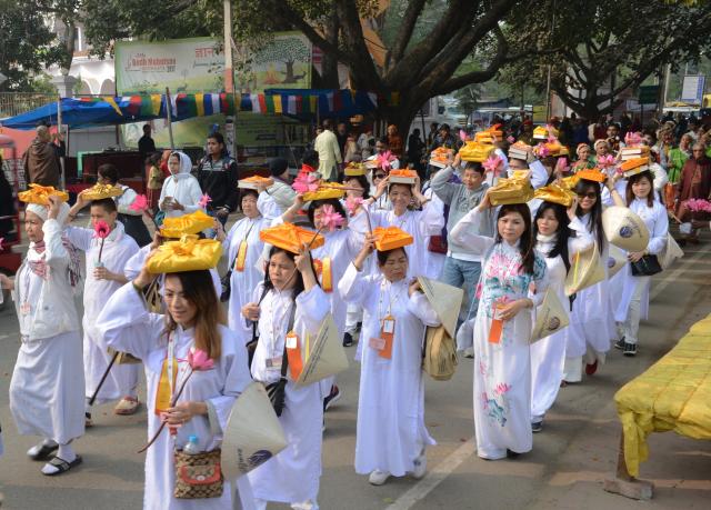 Trang Nghiêm Khai Mạc Đại Lễ Trùng Tụng Tam Tạng Thánh Điển Pali Tại Bồ Đề Đạo Tràng ( Ấn Độ ) Lần Thứ 13 năm 2017