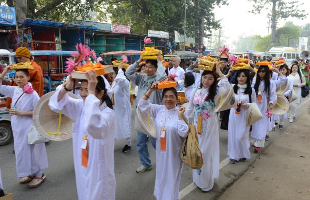 Trang Nghiêm Khai Mạc Đại Lễ Trùng Tụng Tam Tạng Thánh Điển Pali Tại Bồ Đề Đạo Tràng ( Ấn Độ ) Lần Thứ 13 năm 2017