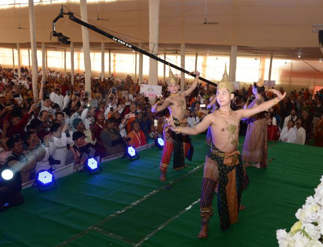 Trang Nghiêm Khai Mạc Đại Lễ Trùng Tụng Tam Tạng Thánh Điển Pali Tại Bồ Đề Đạo Tràng ( Ấn Độ ) Lần Thứ 13 năm 2017