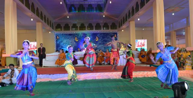 Trang Nghiêm Khai Mạc Đại Lễ Trùng Tụng Tam Tạng Thánh Điển Pali Tại Bồ Đề Đạo Tràng ( Ấn Độ ) Lần Thứ 13 năm 2017