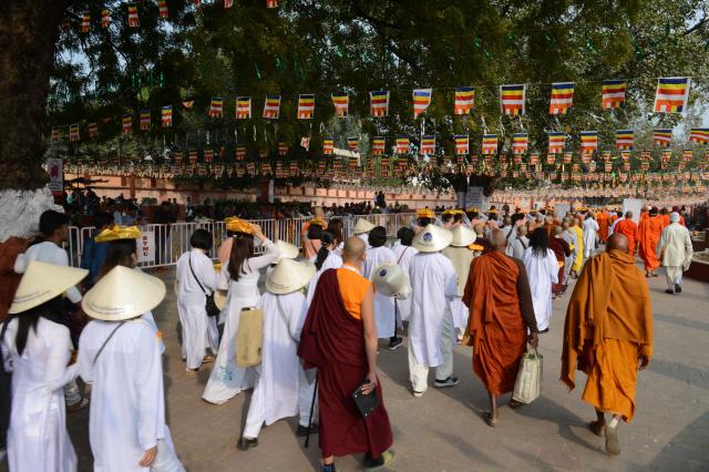 Trang Nghiêm Khai Mạc Đại Lễ Trùng Tụng Tam Tạng Thánh Điển Pali Tại Bồ Đề Đạo Tràng ( Ấn Độ ) Lần Thứ 13 năm 2017