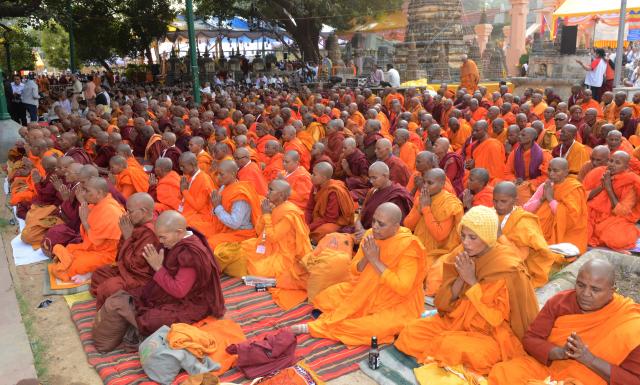Trang Nghiêm Khai Mạc Đại Lễ Trùng Tụng Tam Tạng Thánh Điển Pali Tại Bồ Đề Đạo Tràng ( Ấn Độ ) Lần Thứ 13 năm 2017