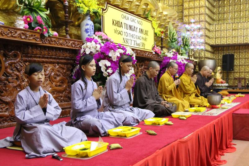 Chùa Giác Ngộ: Khoá tu Ngày An Lạc thứ 32