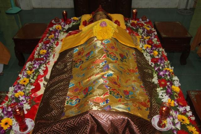 Đồng Tháp: Lễ nhập kim quan cố Hòa thượng Thích Chơn Thành