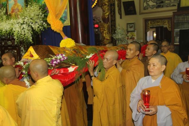 Đồng Tháp: Lễ nhập kim quan cố Hòa thượng Thích Chơn Thành