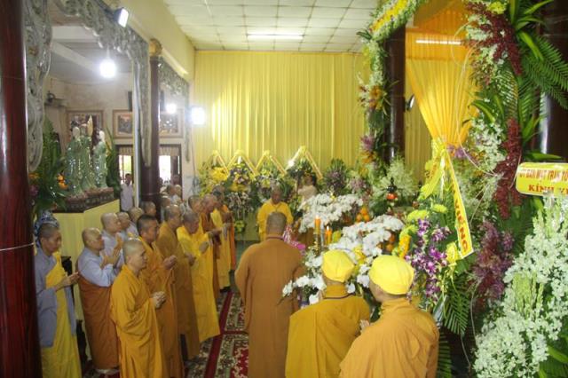 Đồng Tháp: Các phái đoàn viếng tang HT. Thích Chơn Thành