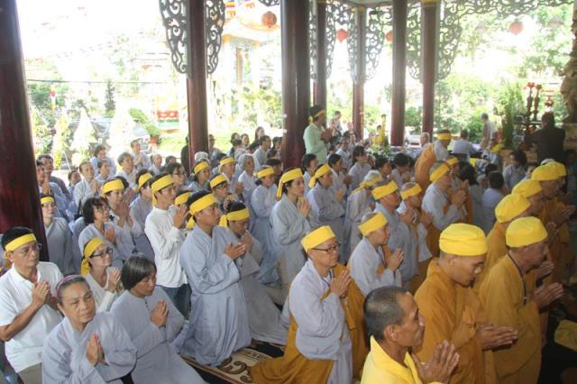 Đồng Tháp: Lễ cung tống kim quan HT. Thích Chơn Thành nhập bảo tháp