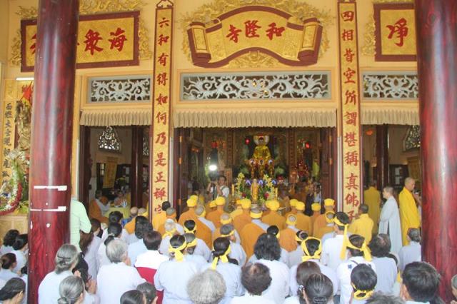 Đồng Tháp: Lễ cung tống kim quan HT. Thích Chơn Thành nhập bảo tháp