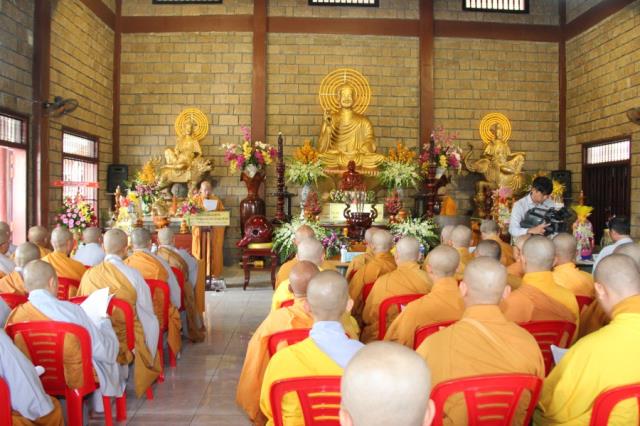 Ninh Thuận: Thiền Viện Trúc Lâm Viên Ngộ tưởng niệm 709 năm ngày Phật Hoàng Trần Nhân Tông nhập Niết bàn.