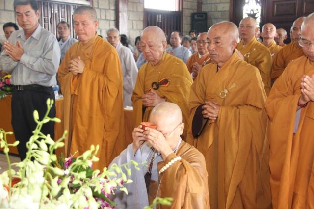 Ninh Thuận: Thiền Viện Trúc Lâm Viên Ngộ tưởng niệm 709 năm ngày Phật Hoàng Trần Nhân Tông nhập Niết bàn.
