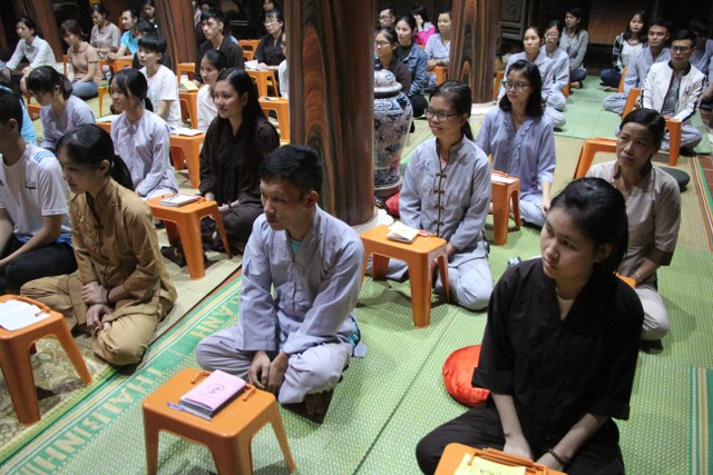 Thái Bình: Thanh niên Phật tử chùa Từ Xuyên tri ân Thầy