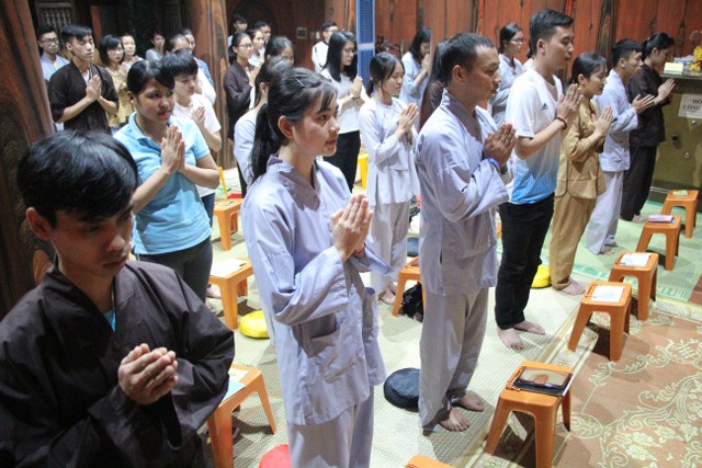 Thái Bình: Thanh niên Phật tử chùa Từ Xuyên tri ân Thầy