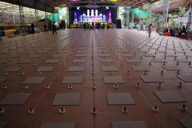 Thái Bình: Đêm hoa đăng vía Phật Di Đà tại chùa Từ Xuyên