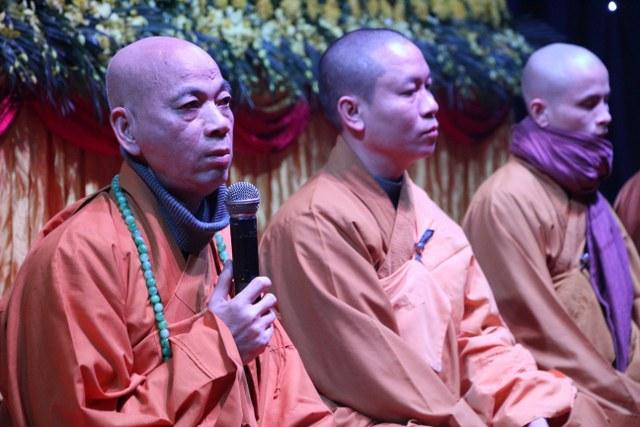 Thái Bình: Đêm hoa đăng vía Phật Di Đà tại chùa Từ Xuyên