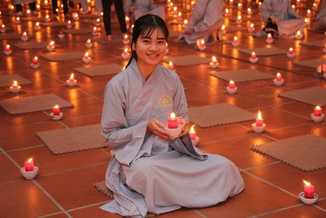 Thái Bình: Đêm hoa đăng vía Phật Di Đà tại chùa Từ Xuyên