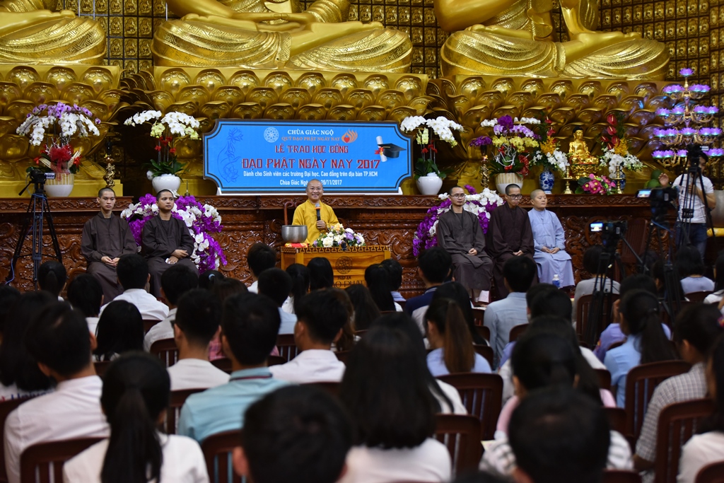 163 sinh viên từ 32 trường Đại học nhận học bổng Đạo Phật ngày nay