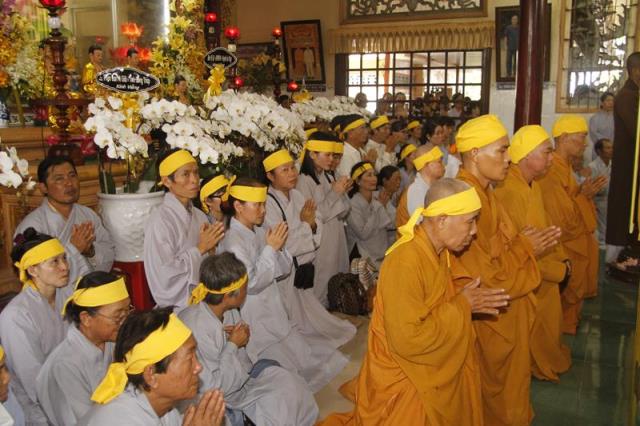 Đồng Tháp: Lễ cung tống kim quan HT. Thích Chơn Thành nhập bảo tháp
