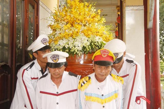 Đồng Tháp: Lễ cung tống kim quan HT. Thích Chơn Thành nhập bảo tháp