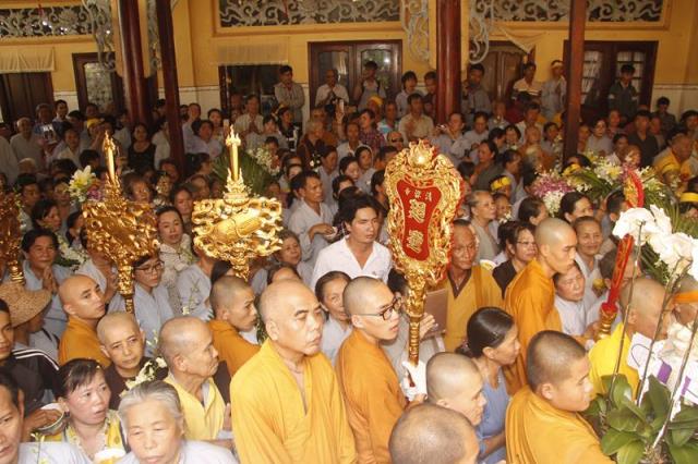 Đồng Tháp: Lễ cung tống kim quan HT. Thích Chơn Thành nhập bảo tháp