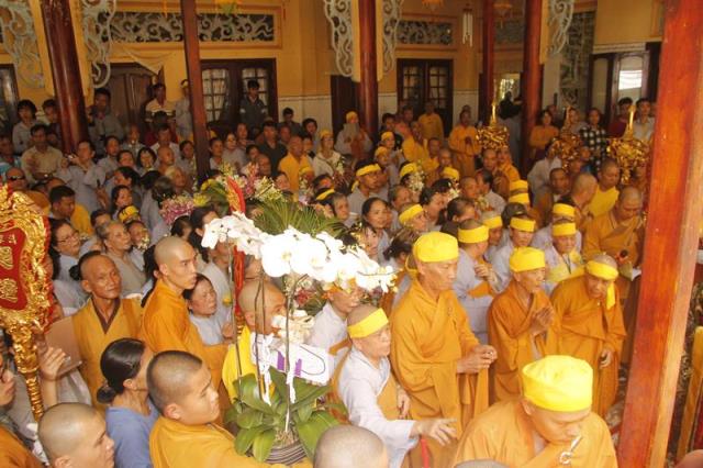 Đồng Tháp: Lễ cung tống kim quan HT. Thích Chơn Thành nhập bảo tháp
