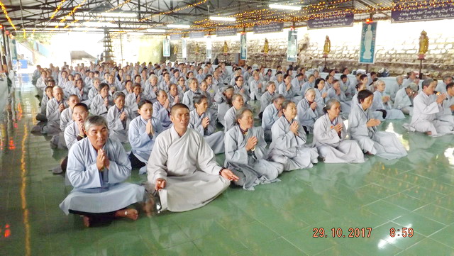 Khóa tu “Một ngày an lạc” lần thứ 10 tại chùa Linh Sơn Pháp Ấn
