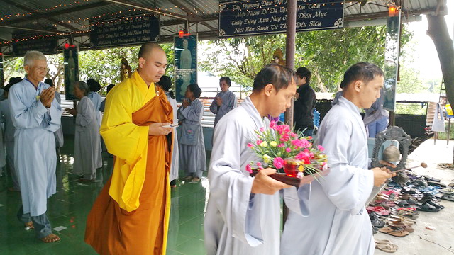 Khóa tu “Một ngày an lạc” lần thứ 10 tại chùa Linh Sơn Pháp Ấn