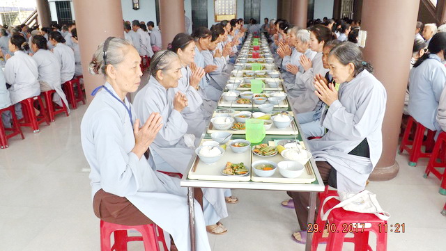 Khóa tu “Một ngày an lạc” lần thứ 10 tại chùa Linh Sơn Pháp Ấn