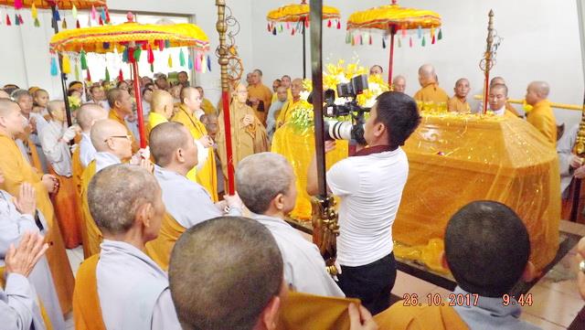 Lễ trà tỳ cố NT.Thích nữ Diệu Thanh.