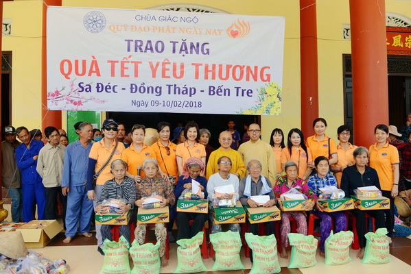 Tổng kết Chương trình “Quà Tết Yêu Thương” tại Đồng Tháp - Sa Đéc - Bến Tre (C136)