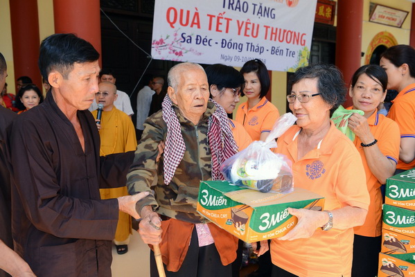Tổng kết Chương trình “Quà Tết Yêu Thương” tại Đồng Tháp - Sa Đéc - Bến Tre (C136)