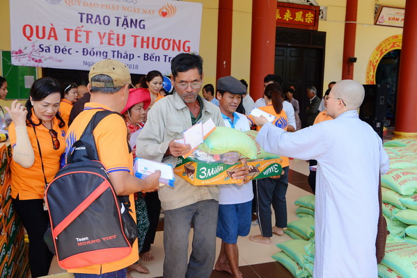 Tổng kết Chương trình “Quà Tết Yêu Thương” tại Đồng Tháp - Sa Đéc - Bến Tre (C136)