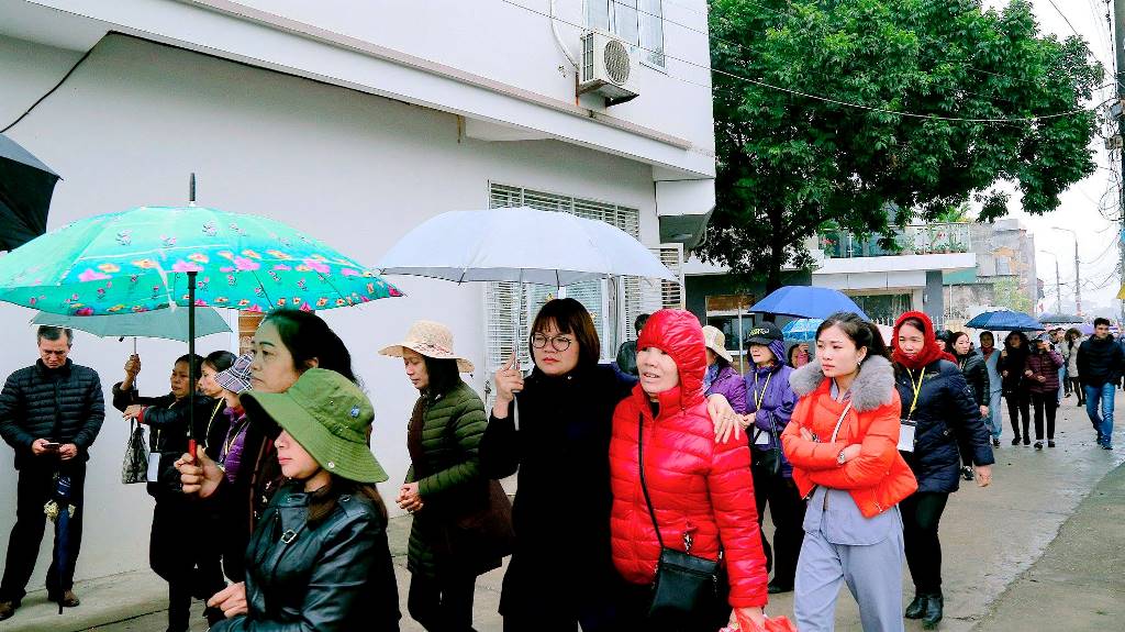 Hơn 10 ngàn người dụ lễ phóng sanh đầu năm