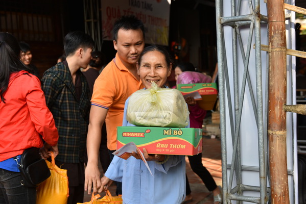Tổng kết chương trình  Quà Tết Yêu Thương tại Hà Tĩnh (C137)