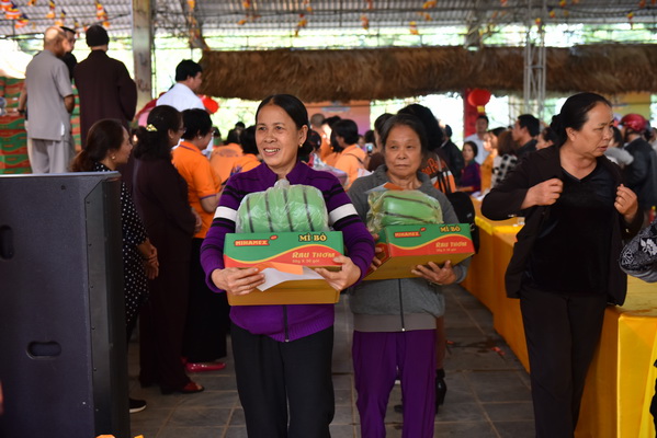 Tổng kết chương trình  Quà Tết Yêu Thương tại Hà Tĩnh (C137)