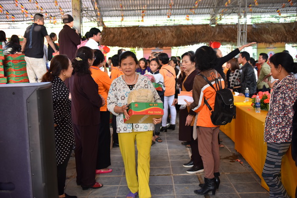 Tổng kết chương trình  Quà Tết Yêu Thương tại Hà Tĩnh (C137)