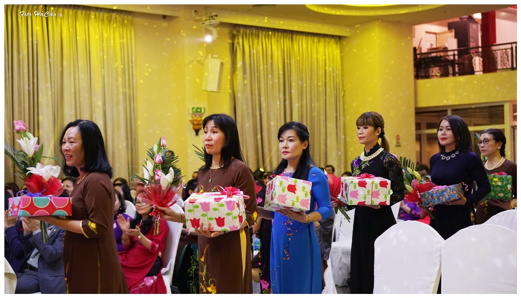 Phật tử Việt ở Cộng hòa Séc hoan hỷ đón năm mới